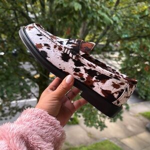 Steve Madden Cow Print Loafers Sz 7
